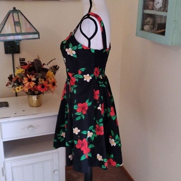 Royal Creations Sun Dress - Picture 4 of 12